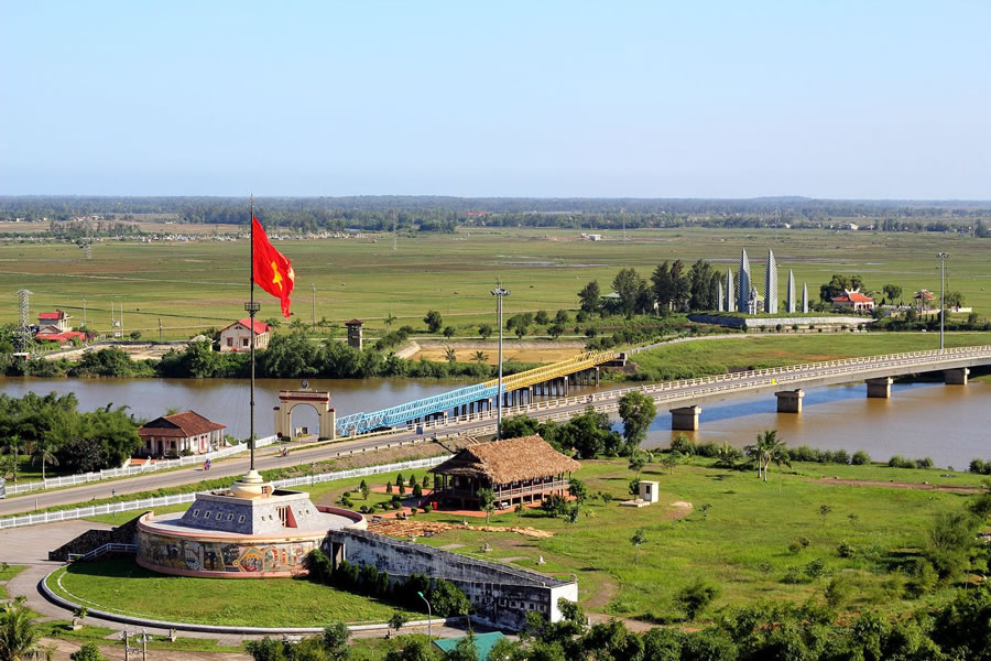 Cầu Hiền Lương