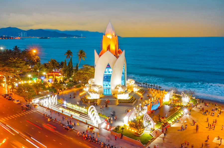Tour Du lịch Vinh - Nha Trang 3 ngày 2 đêm